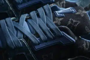  LOUIS VUITTON TRAINER X NIGO 'BLU' DENIM - immagine 2