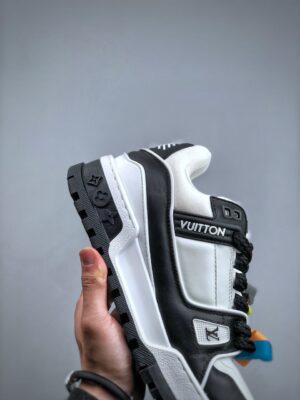 REPLICA LOUIS VUITTON TRAINER MAXI 'BIANCHE E NERE' - immagine 5