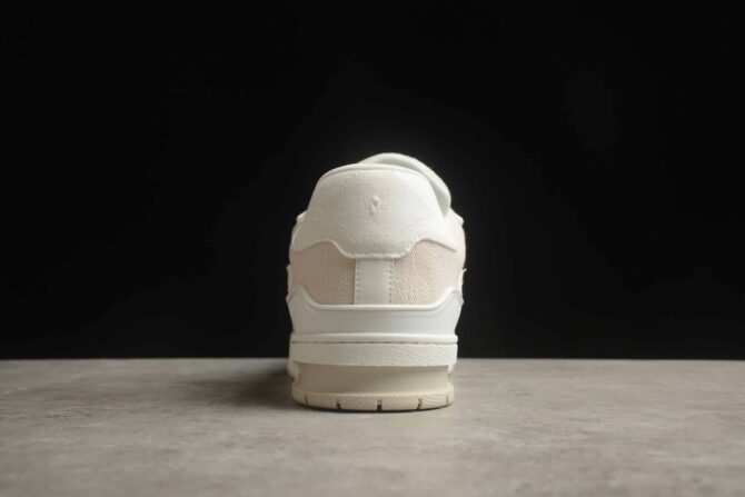 REPLICA LOUIS VUITTON TRAINER 'BEIGE BIANCO' MONOGRAM DENIM - immagine 3