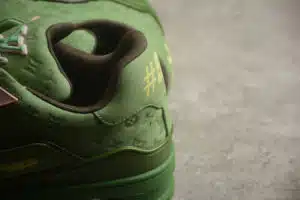  LOUIS VUITTON LV TRAINER 'VERDE' - immagine 2