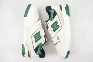 NEW BALANCE 550 SEA SALT 'PINE GREEN' - immagine 2