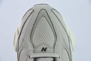 NEW BALANCE 9060 'ARID STONE' - immagine 3