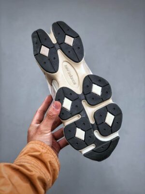 REPLICA NEW BALANCE 9060 ‘MOONROCK LINEN ‘DARK ARCTIC GREY’ - immagine 3