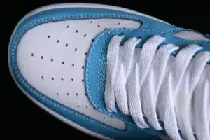 AIR FORCE 1 LOW '07 LV8 'BLUE DEEP ROYAL'  - immagine 2