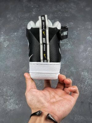 AIR FORCE 1 MID '07 LV8 'UTILITY WHITE' REPLICA - immagine 6