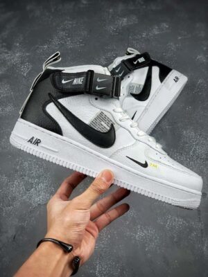 AIR FORCE 1 MID '07 LV8 'UTILITY WHITE' REPLICA - immagine 5