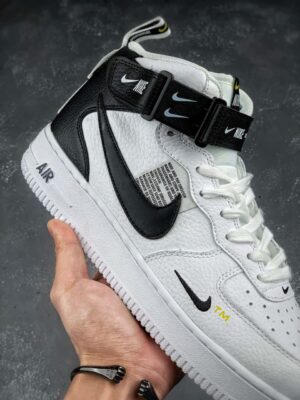 AIR FORCE 1 MID '07 LV8 'UTILITY WHITE' REPLICA - immagine 4