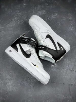 AIR FORCE 1 MID '07 LV8 'UTILITY WHITE' REPLICA - immagine 2