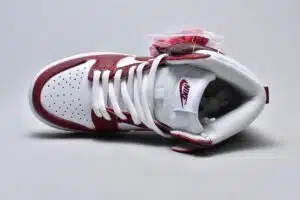  NIKE DUNK HIGH SAIL TEAM RED - immagine 4