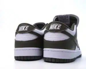  NIKE SCHIACCIARE BASSO MEDIO OLIVA - immagine 6
