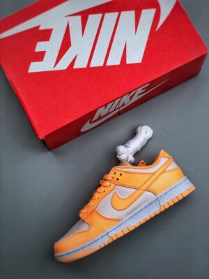  NIKE AIR DUNK LOW 'PEACH CREAM'  NIKE DUNK LOW  - immagine 4