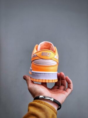 NIKE AIR DUNK LOW 'PEACH CREAM'  NIKE DUNK LOW  - immagine 8