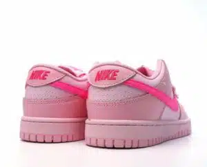  NIKE SCHIACCIARE BASSO TRIPLO ROSA - immagine 2