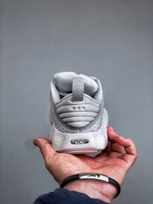 NIKE MIND 002 ‘LIGHT SMOKE GREY’ - immagine 8