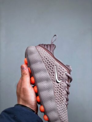 NIKE MIND 002 ‘LIGHT VIOLET’ ORE - immagine 4