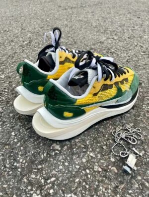 REPLICA NIKE VAPORWAFFLE SACAI 'TOUR YELLOW - immagine 4