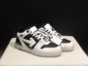 OFF-WHITE OUT OF OFFICE 'BLACK/WHITE' - immagine 5