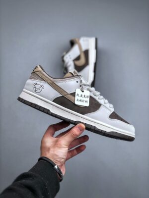  OTOMO KATSUHIRO X NIKE SB DUNK LOW - immagine 6
