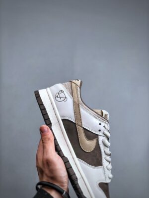  OTOMO KATSUHIRO X NIKE SB DUNK LOW - immagine 4