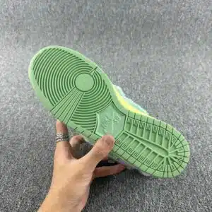  SB DUNK LOW 'VERDY VISTY' - immagine 8