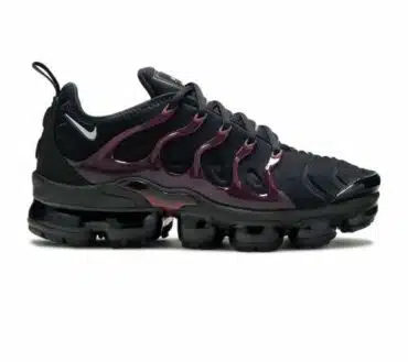 AIR VAPORMAX PLUS REPLICA "NERO NOBILE ROSSO