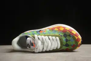  VAPORWAFFLE X SACAI 'WOVEN JPG' - immagine 5