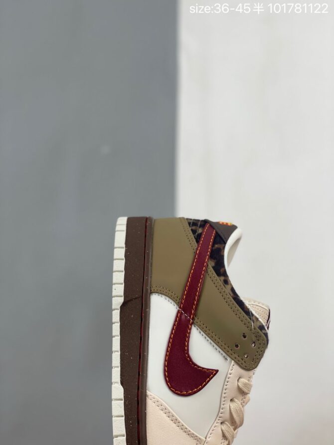 DUNK LOW RETRO KHAKI TEAM 'RED PEARL WHITE' REPLICA - immagine 3