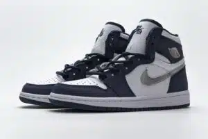  AIR JORDAN 1 RETRO HIGH CO.JP VALIGIA SPECIALE BOX 'MIDNIGHT NAVY' - immagine 4