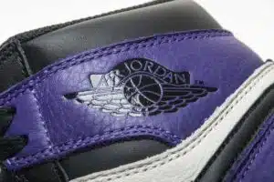  AIR JORDAN 1 HIGH OG 'COURT PURPLE' NERO - immagine 5