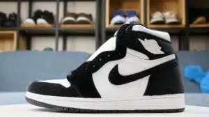  AIR JORDAN 1 RETRO HIGH OG 'TWIST' - immagine 2
