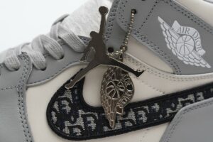 DIOR X AIR JORDAN 1 ALTA REPLICA - immagine 6