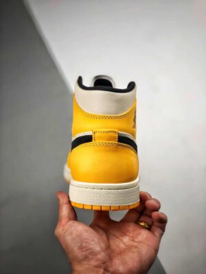 AIR JORDAN 1 MID GS 'LAKERS'  - immagine 5