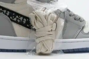 DIOR X AIR JORDAN 1 ALTA  - immagine 5